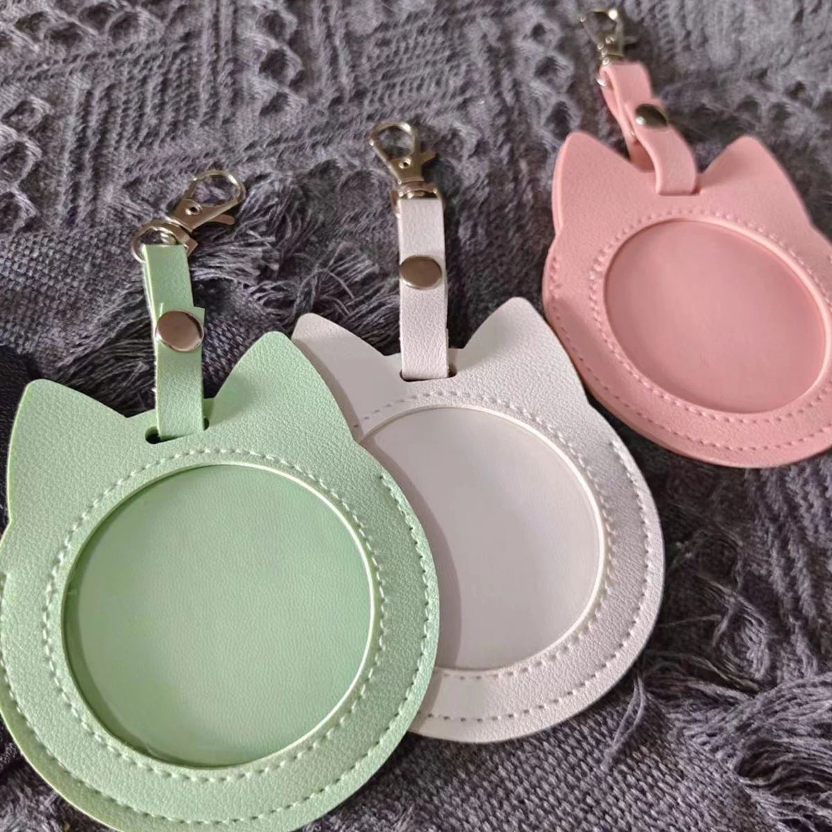 Portable Round Badge Storage Bag - Protective Case & Display Pouch, Cute Anime Bag Accessory for Badge Collection & Daily Carry image 2