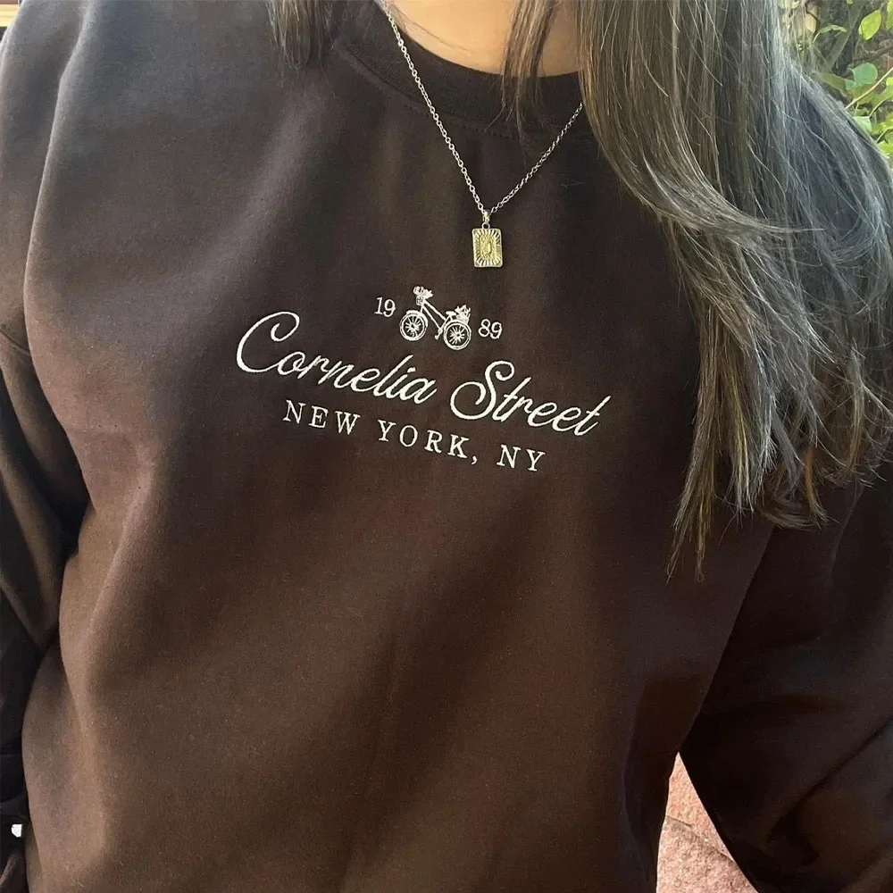 

Cornelia Street Embroidered Vintage Style Sweatshirts Women Loose Cotton Thick Warm Pullover Ins Fashion Autumn Jumpers