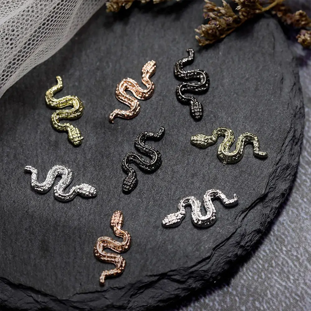 

3D Snake Figure Nail Charm Metal Snake Nail Part Cool Nail Art Decoration for Manicure Nail Accessories