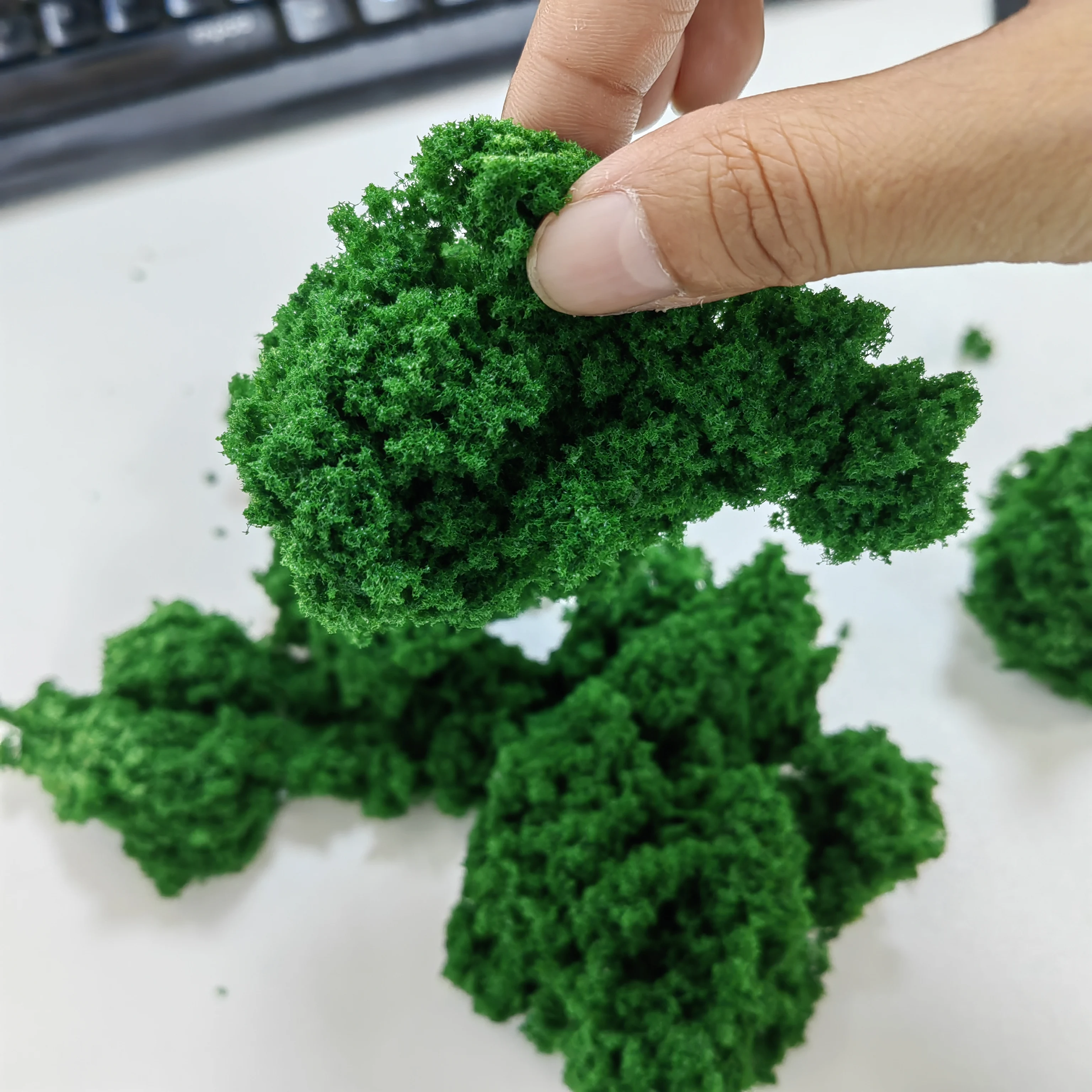 30G Miniature Shrubs Bushes Agglomeration Sponge Tree Powder Model  HO Railway Diy Military Platform Scene Layout Materials