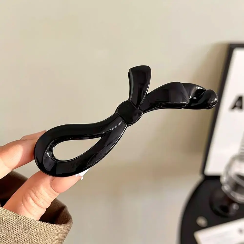 Acrylic Heart Shape Banana Claw Clip Elegant Matte Ponytail Holder Fashion Hairpin Minimalist Styling Tool For Girls