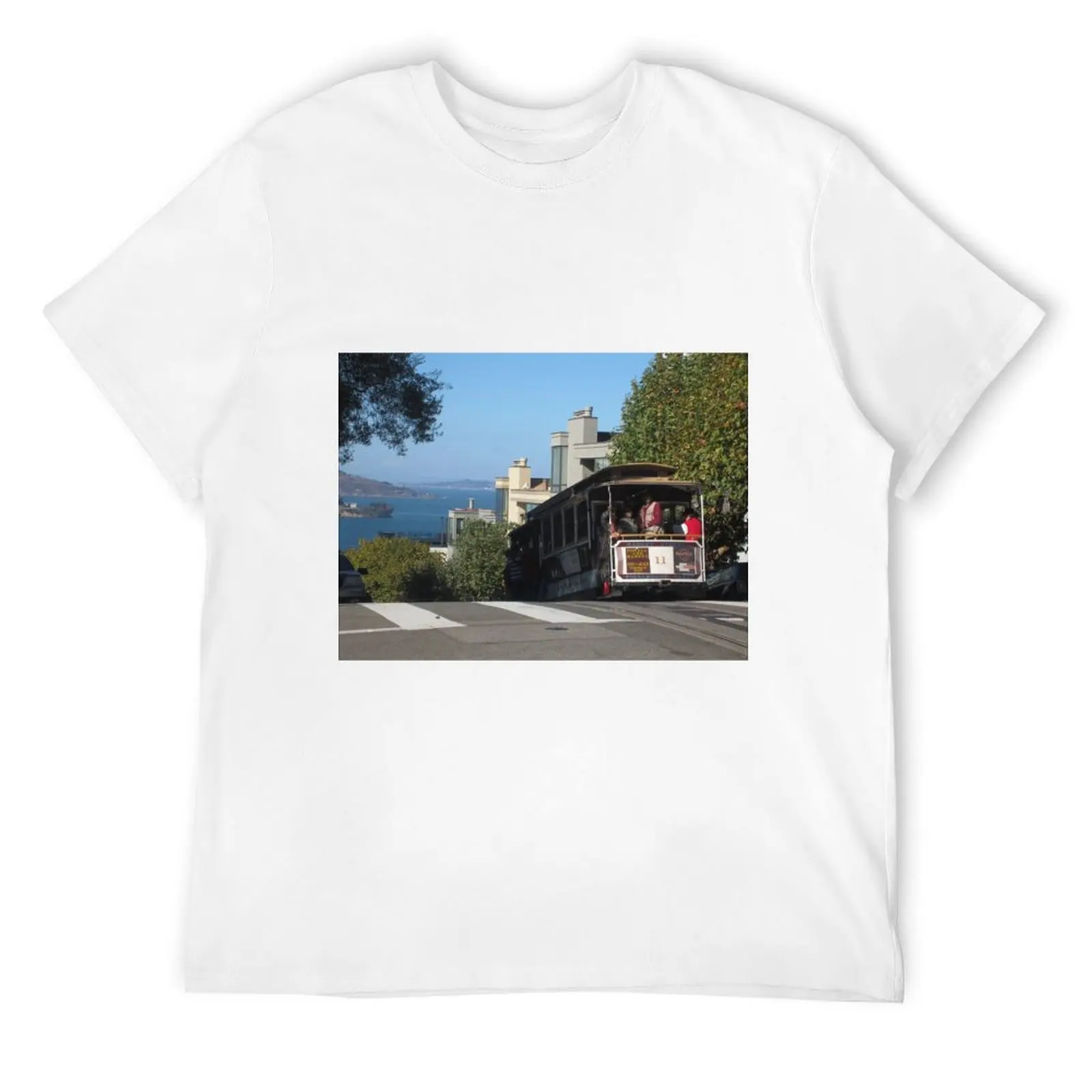 Riding the famous cable cars - San Francisco, California T-Shirt T-shirts man Luxury man heavy weight t shirts for men