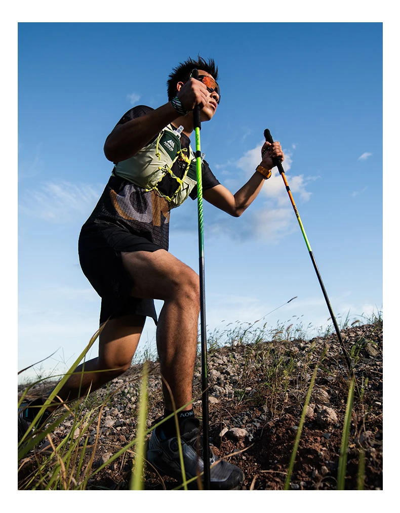 AONIJIE E4204 Carbonfaser Faltbare Trail-Running-Stöcke Leichtgewichtige EVA-Griffe Verstärktes Rohr Schnellverschluss-System für Trail Running – Detail 14
