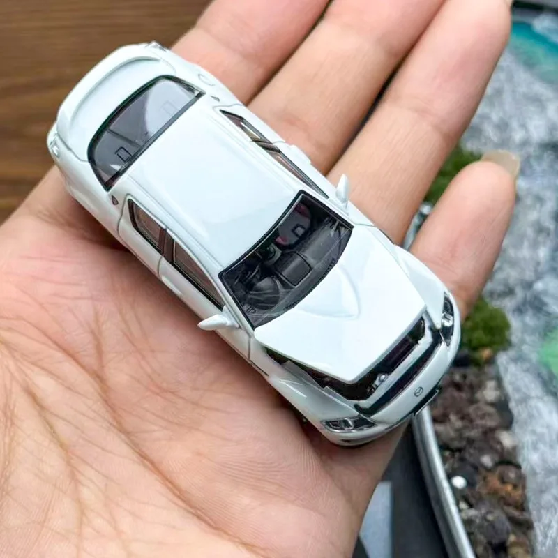 Tomica TLV 1:64 LV-N314c Mazda rx-8 type rs 08 modèle de voiture en alliage de simulation moulé sous pression, jouet pour garçons, ornement de collection pour adultes.