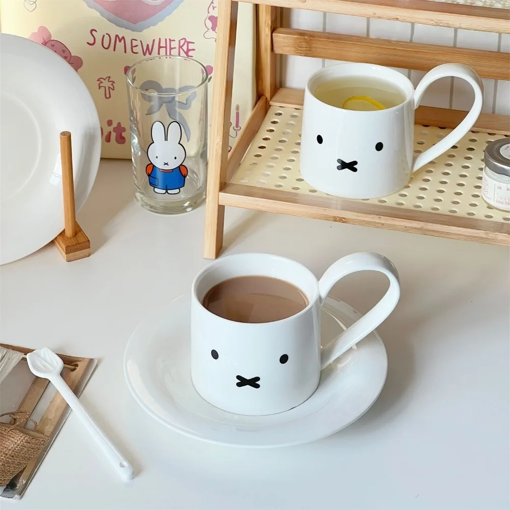 만화 미피 세라믹 커피 컵 귀여운 토끼 가정용 음료 컵 아침 우유 컵 고급스럽고 정교한 창의적 디자인