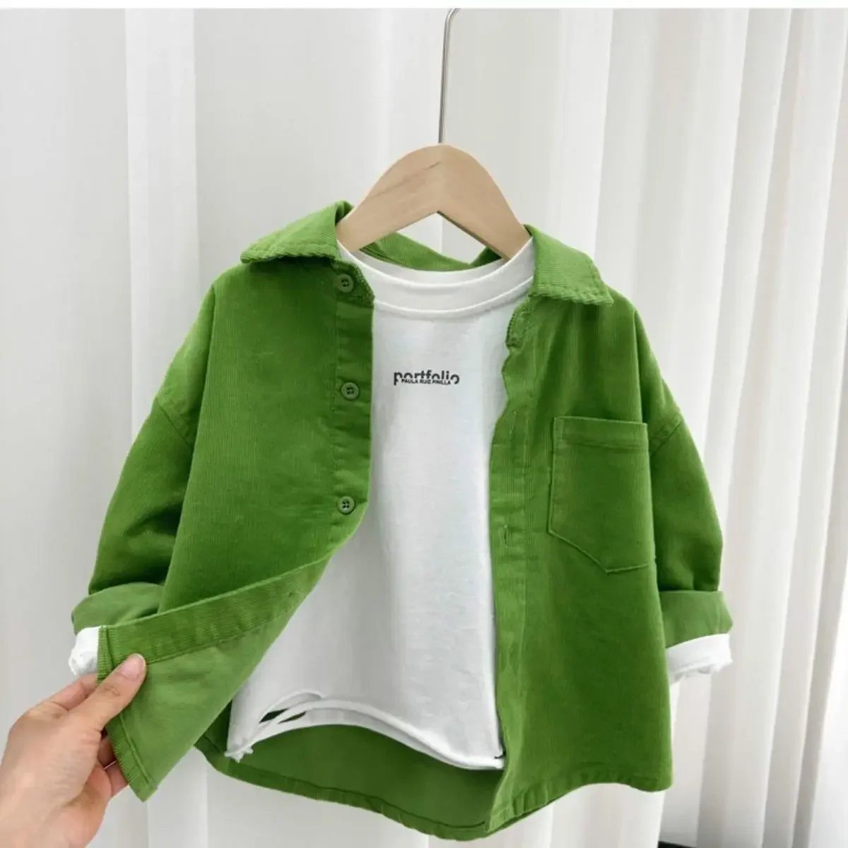 

Boys' Autumn Shirt 2025 New Children's Fashion Butter Fruit Green Cardigan Shirt Baby Girls' Corduroy Thin Coats Long Sleeve Top