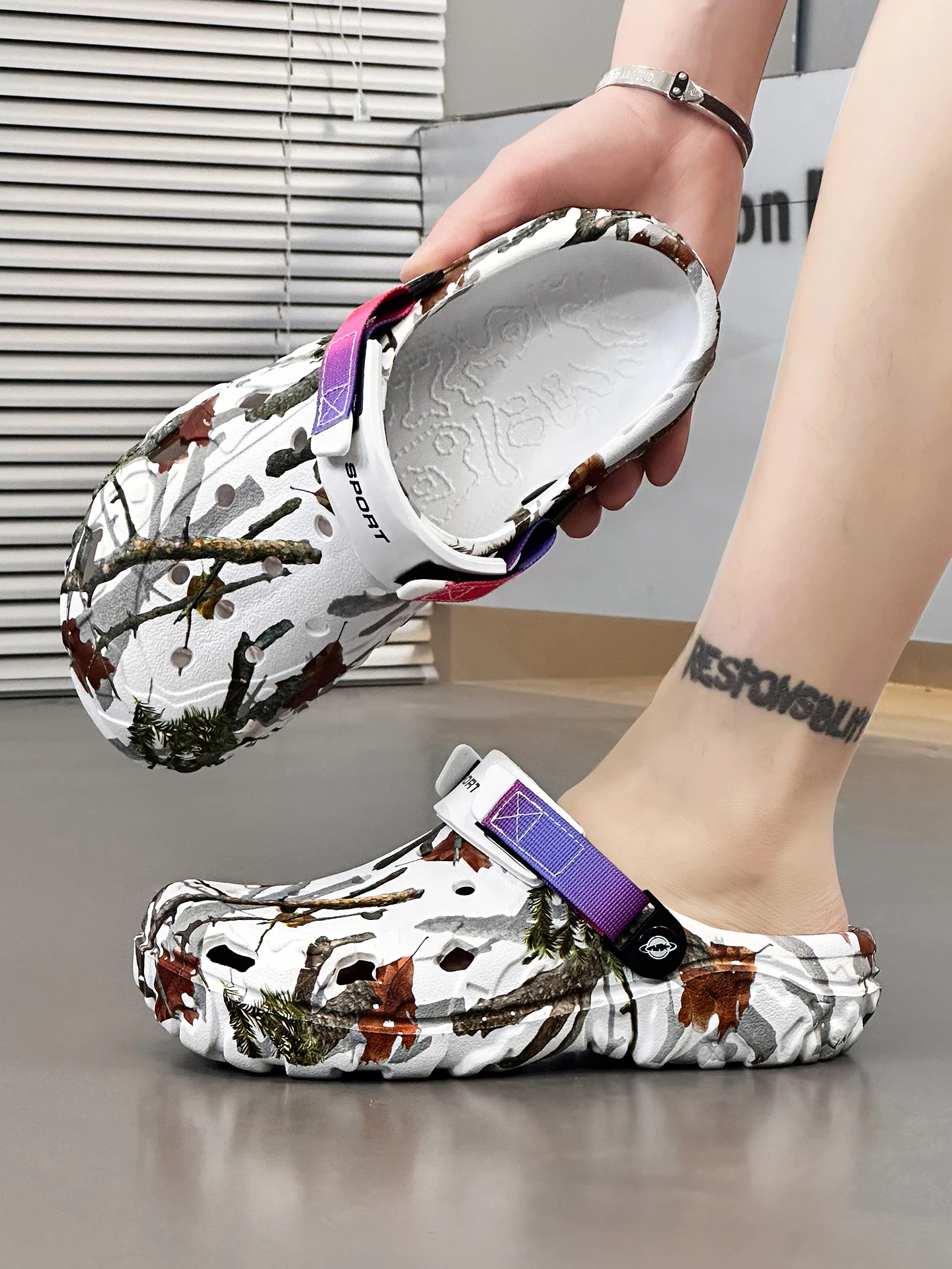 Leichte EVA-Clogs Unisex Slip-On-Slipper Schnelltrocknende Atmungsaktive Garten-Clogs für Herren Damen Indoor Outdoor Strand-Sandalen – Detail 3