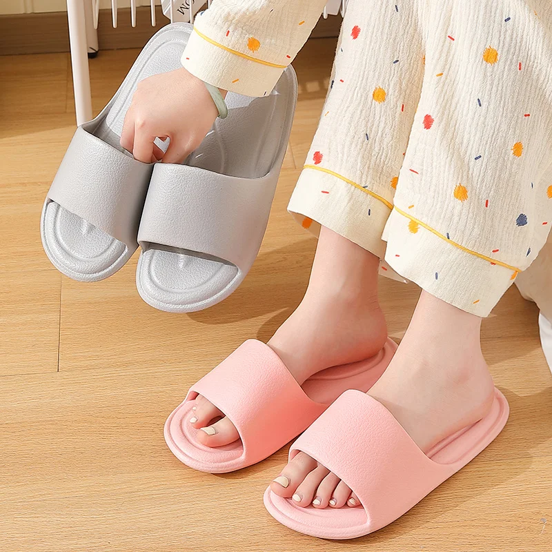 Summer Portable Travel Foldable Slippers Men Women Solid Color Flat Sole Home Slippers Man Coupple Bath Beach Slides Shoes