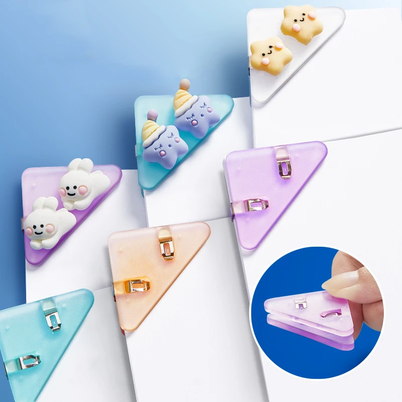 

6pcs Multifunctional Document Clip Triangular Book Page Corner Clip Suitable for Office Corner Paper Clip