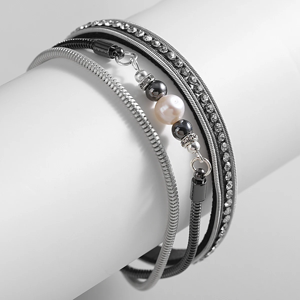 ALLYES Bohemian Pearl Metal Beads Bracelet for Women Men Multilayer Snake Chain Crystal Link Bangles & Bracelets Charm Jewelry