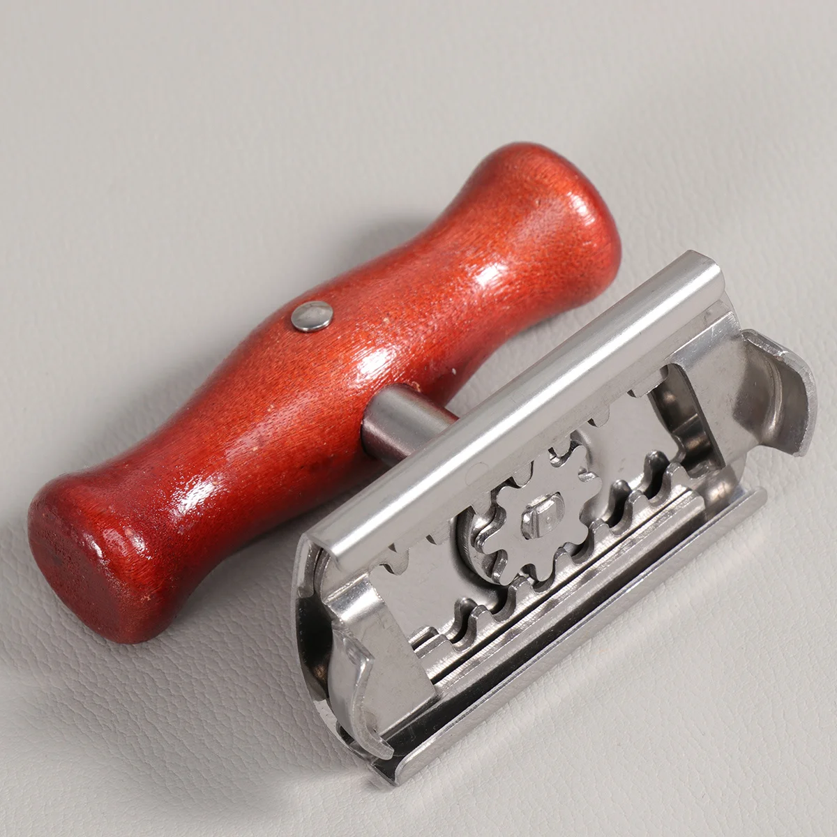 

Stainless Steel Wooden Handle Bottle Opener Adjustable Design for Easy Opening Bottles Cans Outdoor Indoor Camping Use