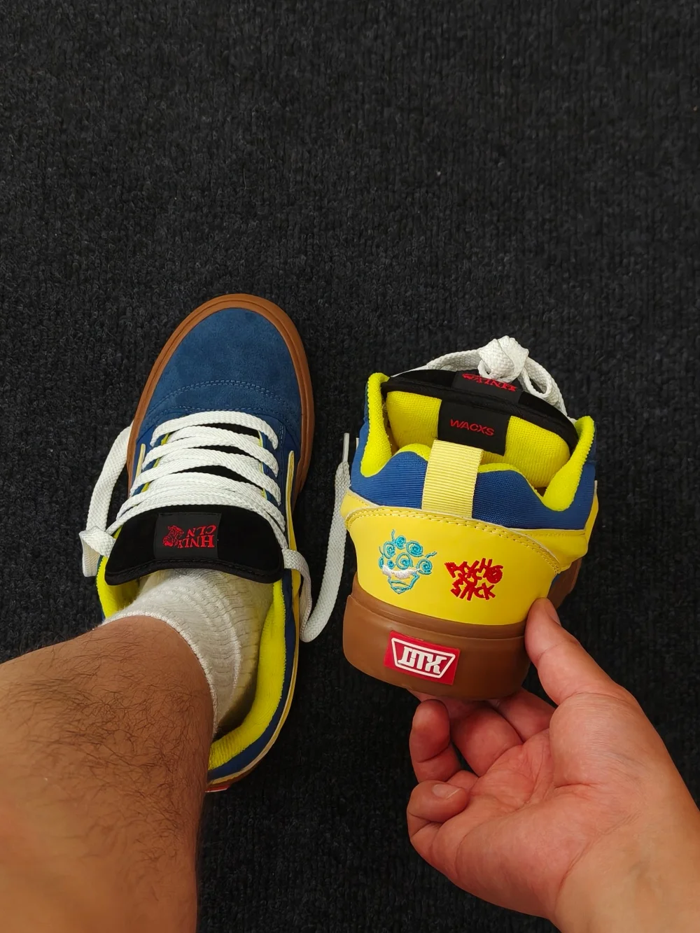 American Streetwear Blue Yellow Skate Shoes Embroidered Casual Bread Shoe Collaborative Fashion Fat Leisure Sport Sneakers