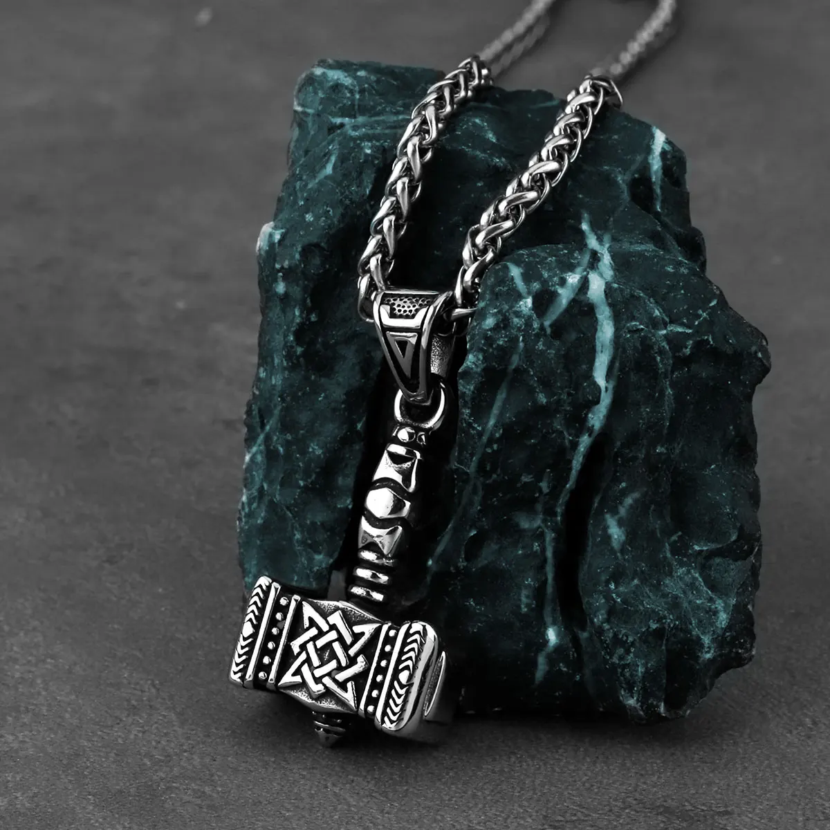 Norse Mythology Viking Thor\'s Hammer Men\'s Pendant Necklace Stainless Steel Punk Celtic Knot Necklace Jewelry Wholesale