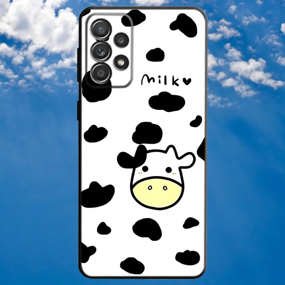 Cartoon Cute Milk Cow Phone Case For Samsung S21,S22 Ultra,S20,S30 plus,S22 plus,S23,S30 ultra 5G Soft Black Cover image 4