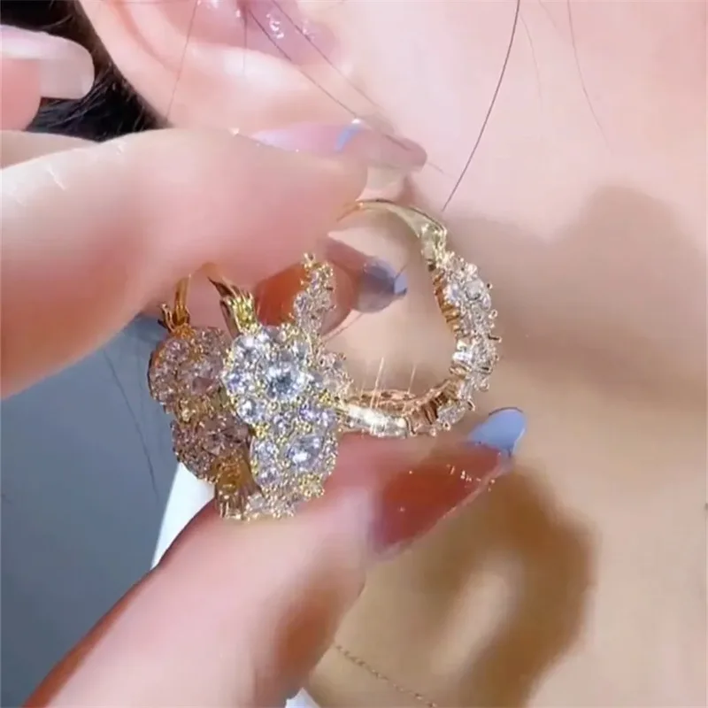 Fashion Trend Unique Design Elegant Exquisite Light Luxurious Zircon Hoop Earrings For Women Jewelry Wedding Party Premium Gift