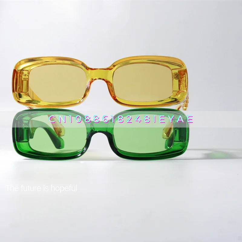 Unique Emerald Sunglasses Uv400 Avant-garde Transparent Thick Frame Oval Blue Sunglasses