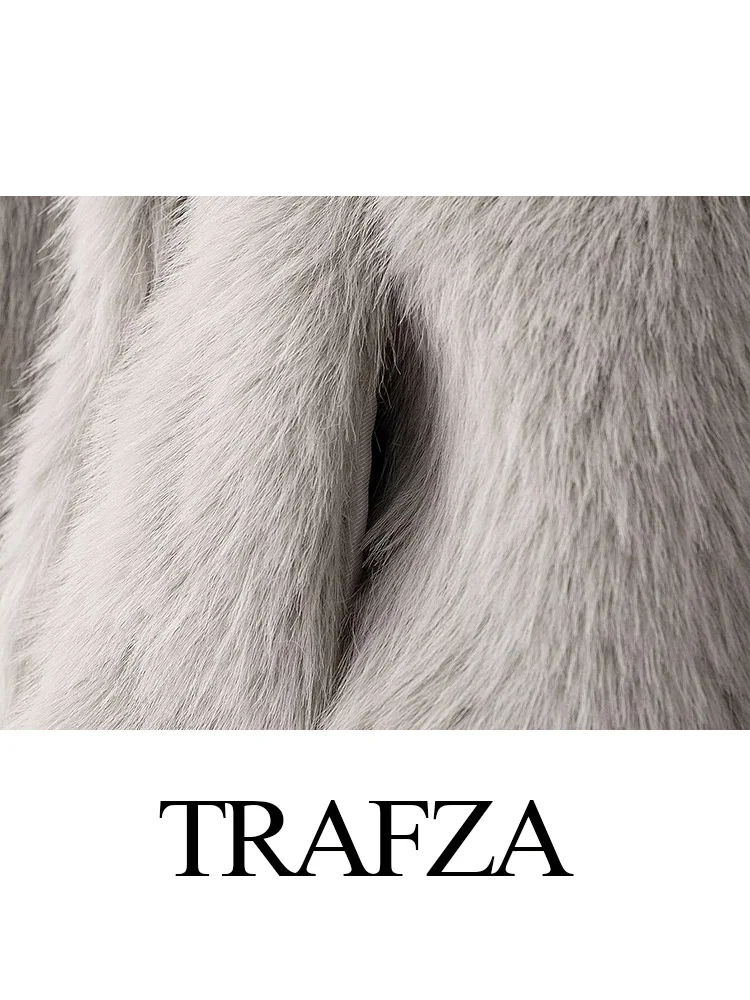 TRAFZA, abrigo cálido de invierno para Mujer, chaquetas de piel sintética, moda femenina, bolsillos sólidos, botones de manga larga, prendas de vestir exteriores de cuello alto para Mujer