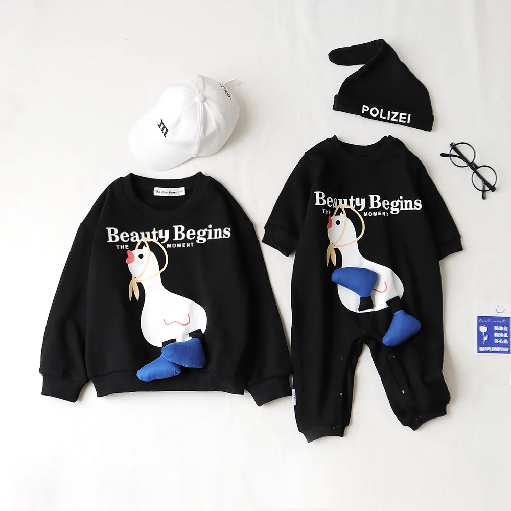 Family Sweatshirts For Father Mother And Daughter Son Matching Hooded Sweatshirt Baby Bodysuit Fashion Korean Kids Clothes Tops