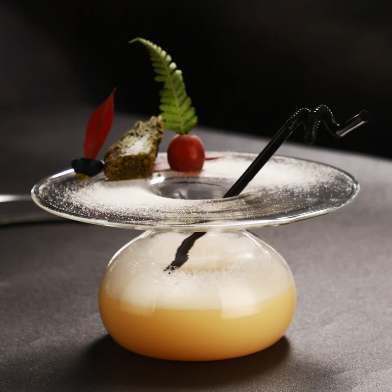 UFO Shaped Creative Cocktail Glasses Restaurant Hotel Molecule  Cocktail Glass UFO Dry Ice Art Decorate Dish Sashimi Plate