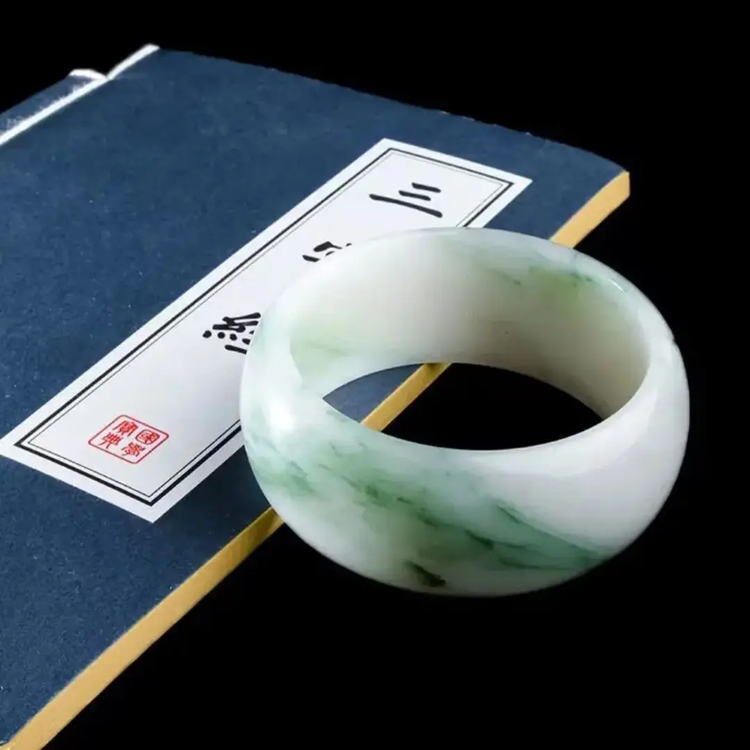 Golden silk jade old material widening Xinjiang tire bracelet floating green