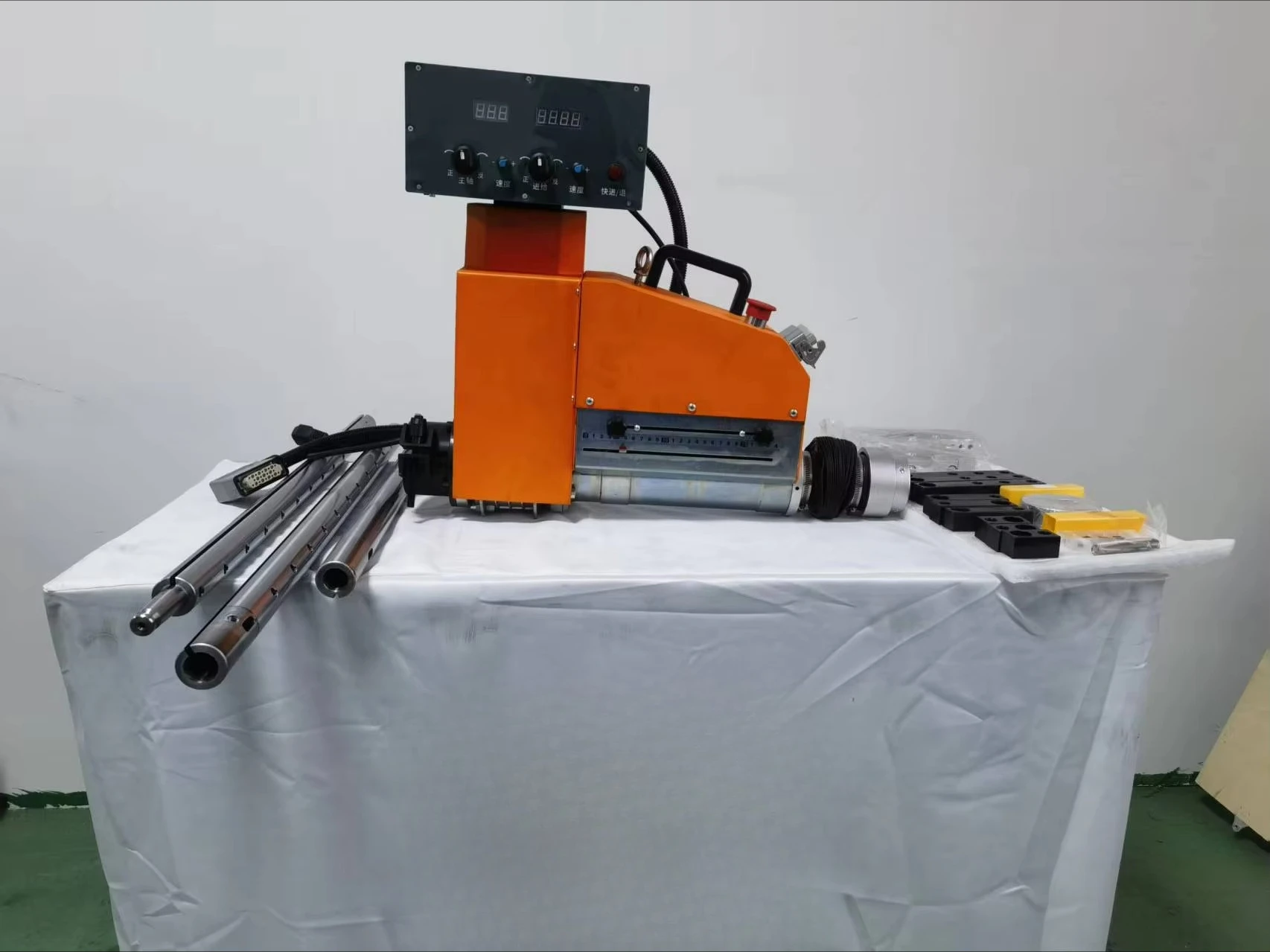 CNC Vertical Boring Machine with Motor High Precision 32-450mm Diameter for Oil Factories & Shipyards