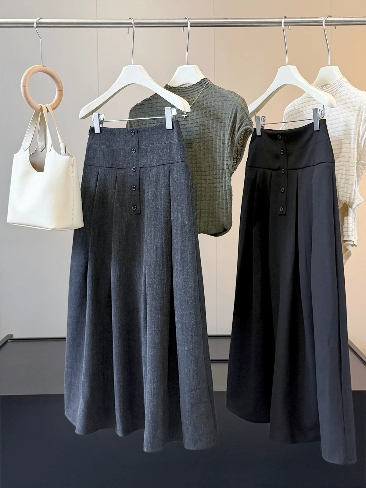 Vintage Gray High Waist Front Button Suit Skirt Women Pleated Swing A-line Long Skirt Elegant Office Commuter Casual Ladies Skir