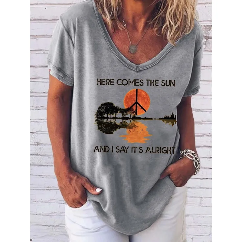 ilstile Women's Hippie Letter Print T-Shirts Summer Short Sleeve T Shirt Retro Casual Loose V Neck Tops Blue Grey Tees NEW