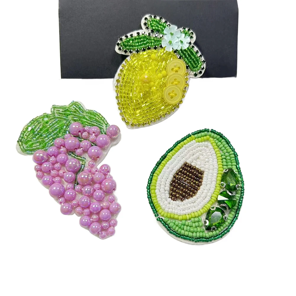 1PC Obst Perlen Patch, Zitrone Traube Avocado DIY handgenähte Applikation für Kleidung Taschen Hüte, Mode Stickerei dekorative Patches