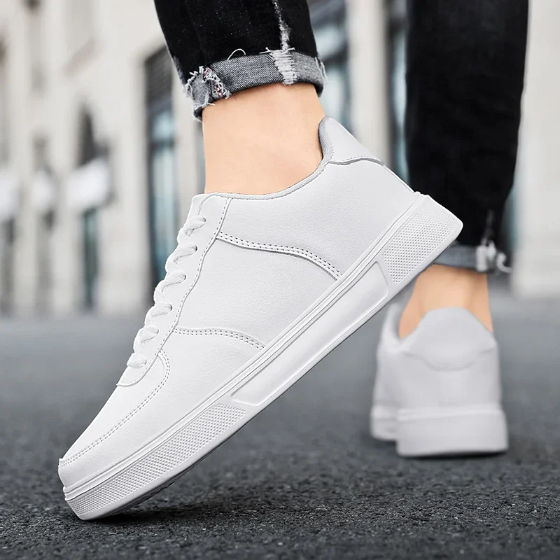 Fashion White Men casual Sneakers Breathable Comfortable Outdoor Running Shoes Leather Tennis Shoes Couple Footwear Size 36-47