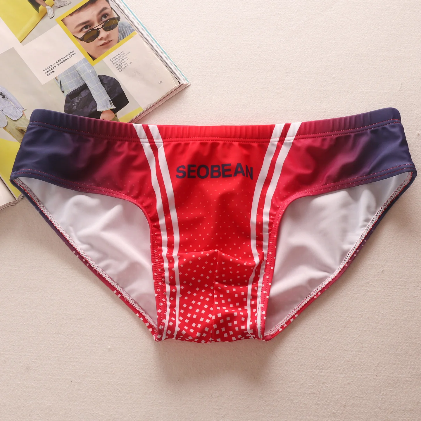 

Мужские купальники, новый дизайн, сексуальные удобные трусы, пляжная одежда для активных мужчин