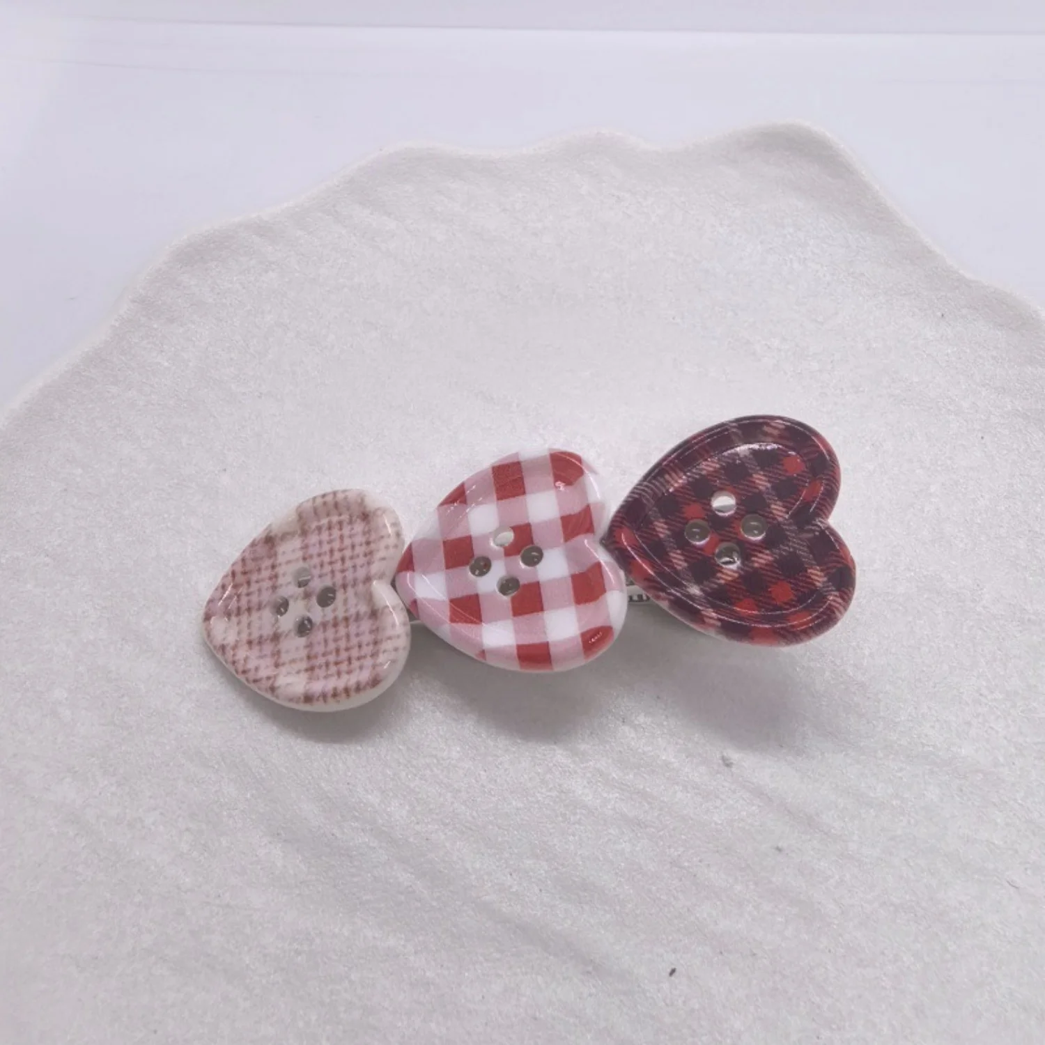 1/8 Stück Niedliche Haarspangen für Frauen Süße Karierte Herz-Knopf-Haarspange Seitliche Ponyklammer Mädchenhafte Süße Entenschnabel-Haarspange Haaraccessoires – Detail 10