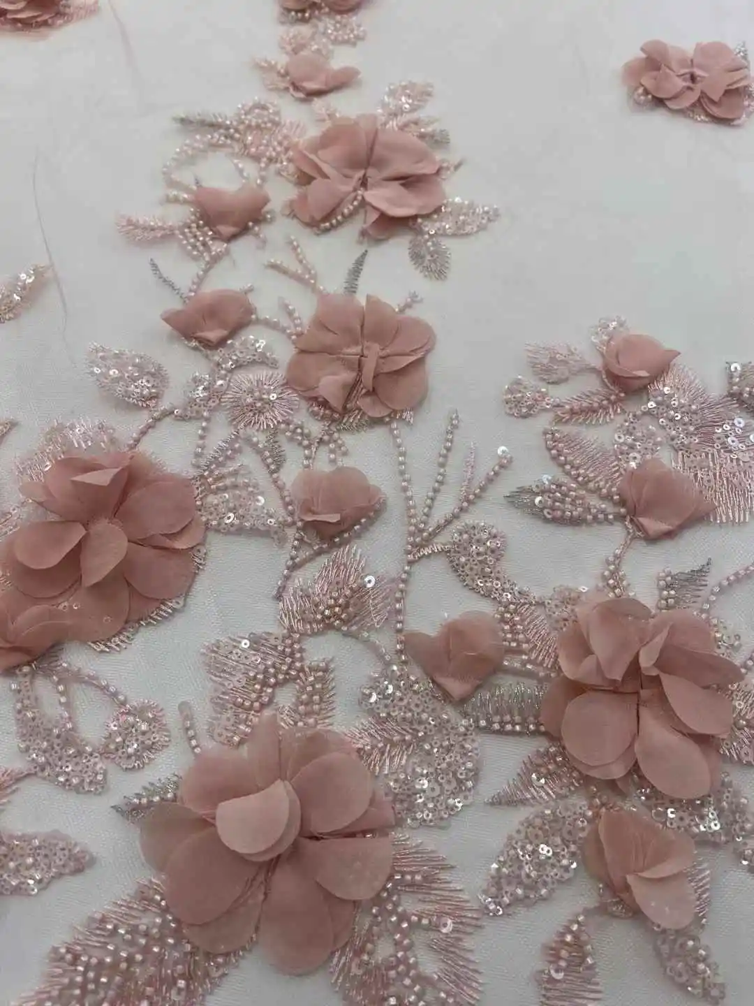 

Latest 2025 Nigerian 3D Flower Beaded Lace Fabric with Sequins Luxury French Embroidery Beads for Nigerian Wedding Party Dresses