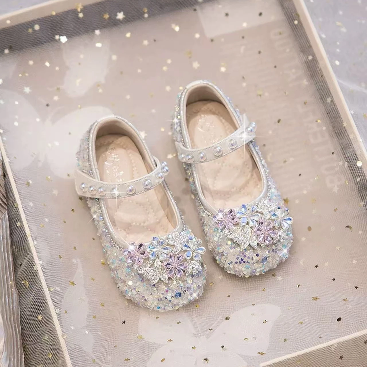 Little Girls Glitter Rhinestone Flowers Leather Shoes 2026 New Spring Toddler Dress Shoes Soft Sole School Party Mary Jane Flats