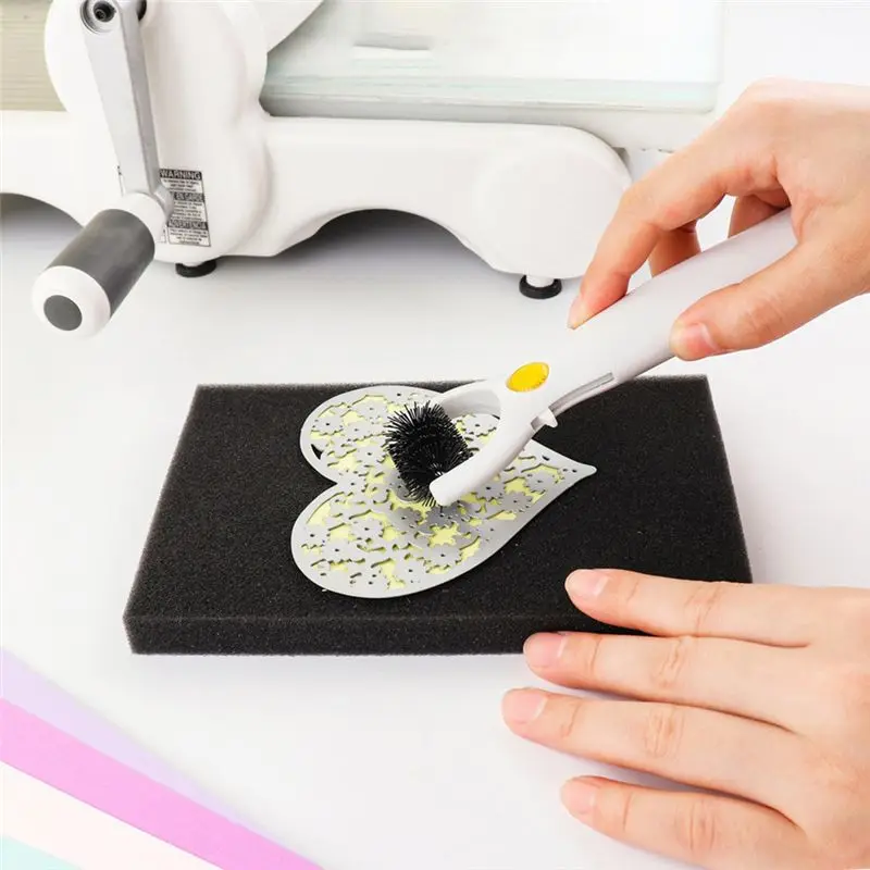SEWS-3 In 1 Die Brush Piercer Scraper With Foam Pad For Removing Excess Paper From Dies Weeding Tools Die Cutting Tools Kit