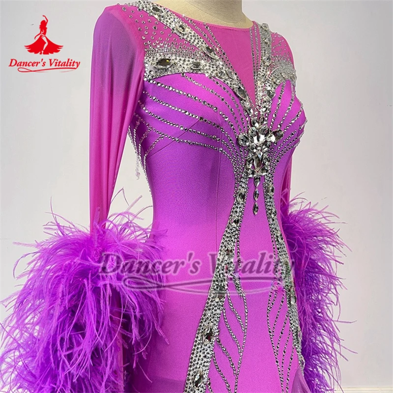 الكبار الفالس الرقص الاجتماعي الأرجواني ريشة النعام طويلة الأكمام AB الأحجار الكبيرة سوينغ فساتين فاخرة مخصصة حيوية الراقصة