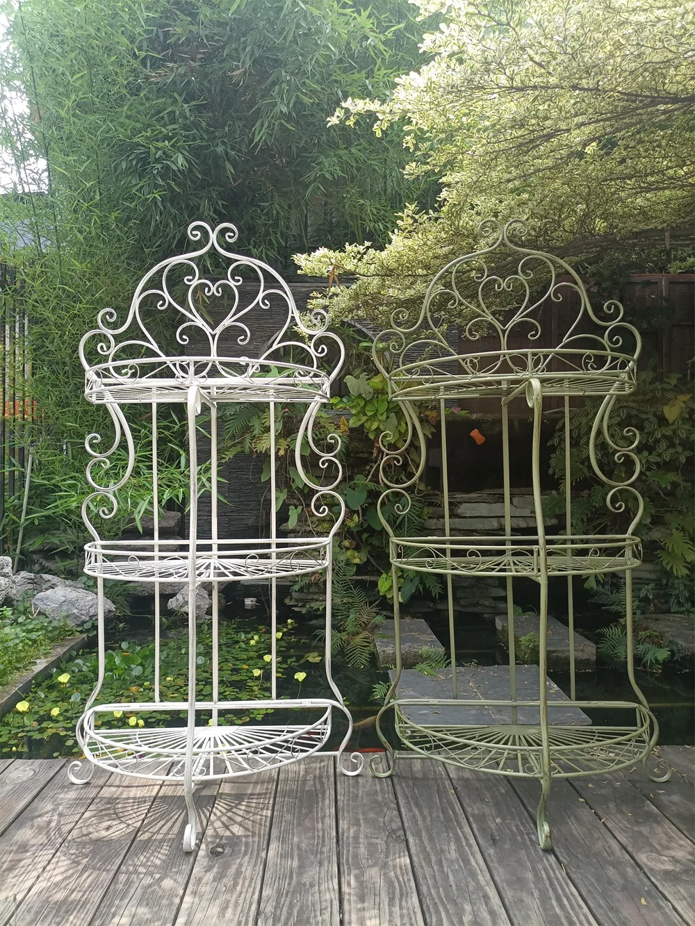

European outdoor wrought iron flower stand villa courtyard multi-layer flower stand balcony semi-circular three-layer flower