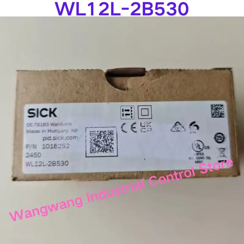 Brand-new  Electrical sensor model: WL12L-2B530 Order number: 1018252
