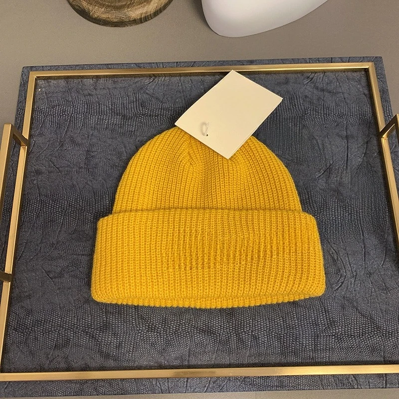 韓国風ファッションストリートウェア刺繍ビーニー - ユニセックスレターニットハット、暖かいイヤーマフ＆カジュアル防寒帽子