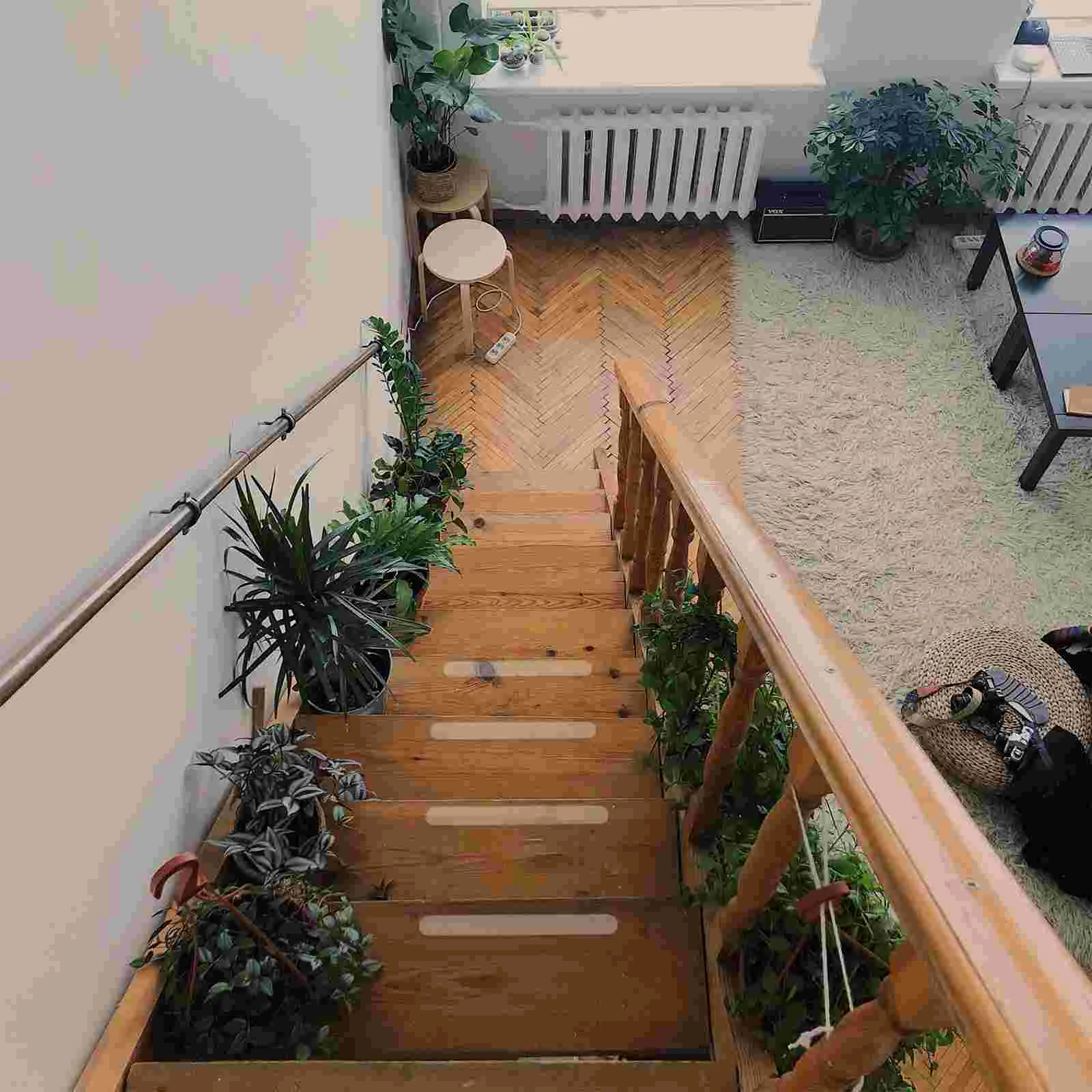 Rubber Non-slip Tape Non-skid Staircase Step Treads Outdoor Floor Grip for Stairs Carpet Transparent