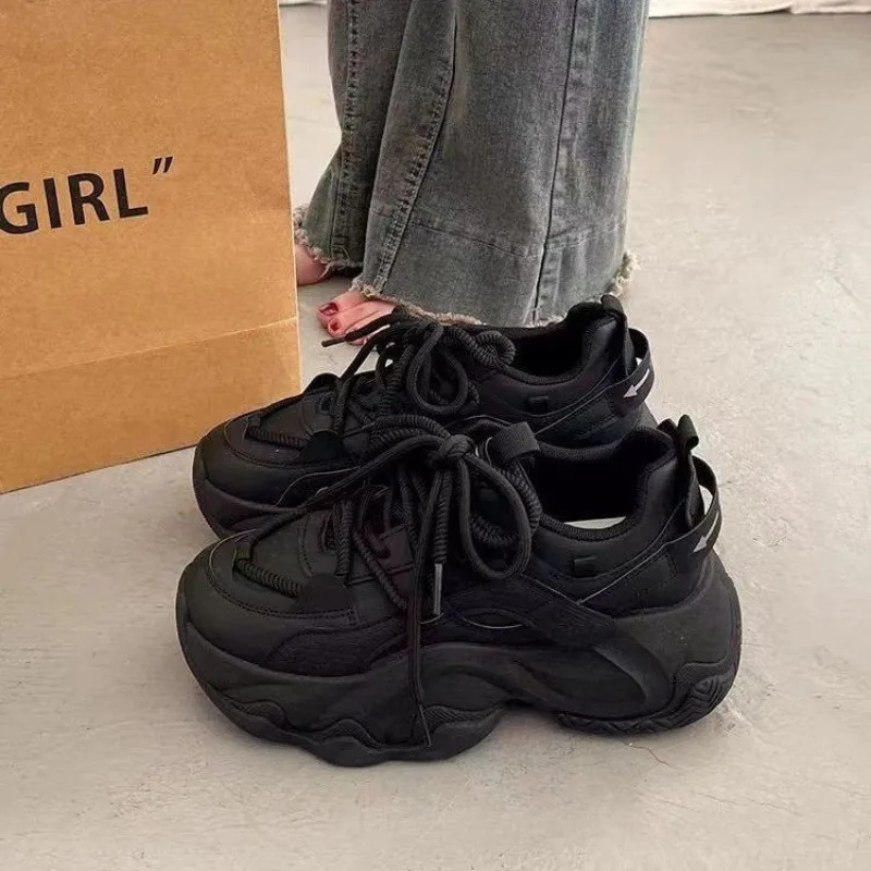 Fashion Women's White Chunky Shoes 2026 Spring Thick Sole Height Increasing Casual Sneakers Korean Style Breathable Sport Shoes