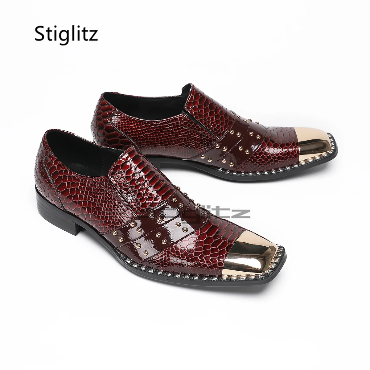 

Burgundy Snake Patterned Men's Rivet Shoes Trendy Metal Square Toe Patent Leather DressBusiness Casual Wedding Shoes Bridegroom