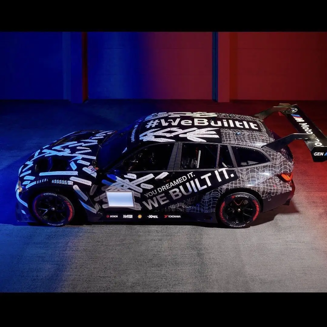 Jicar 1:64 BMW M3 Touring GT3 24H Modellauto aus Legierung, Neue Sammlerstück-Dekoration