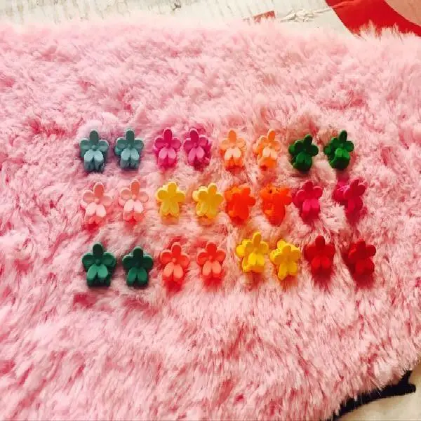 

Small Cute Claw Hair Clip for Kids Korean Style Non Slip Strong Hold Baby Hair Accessory Portable Durable Braid Hair Accessories