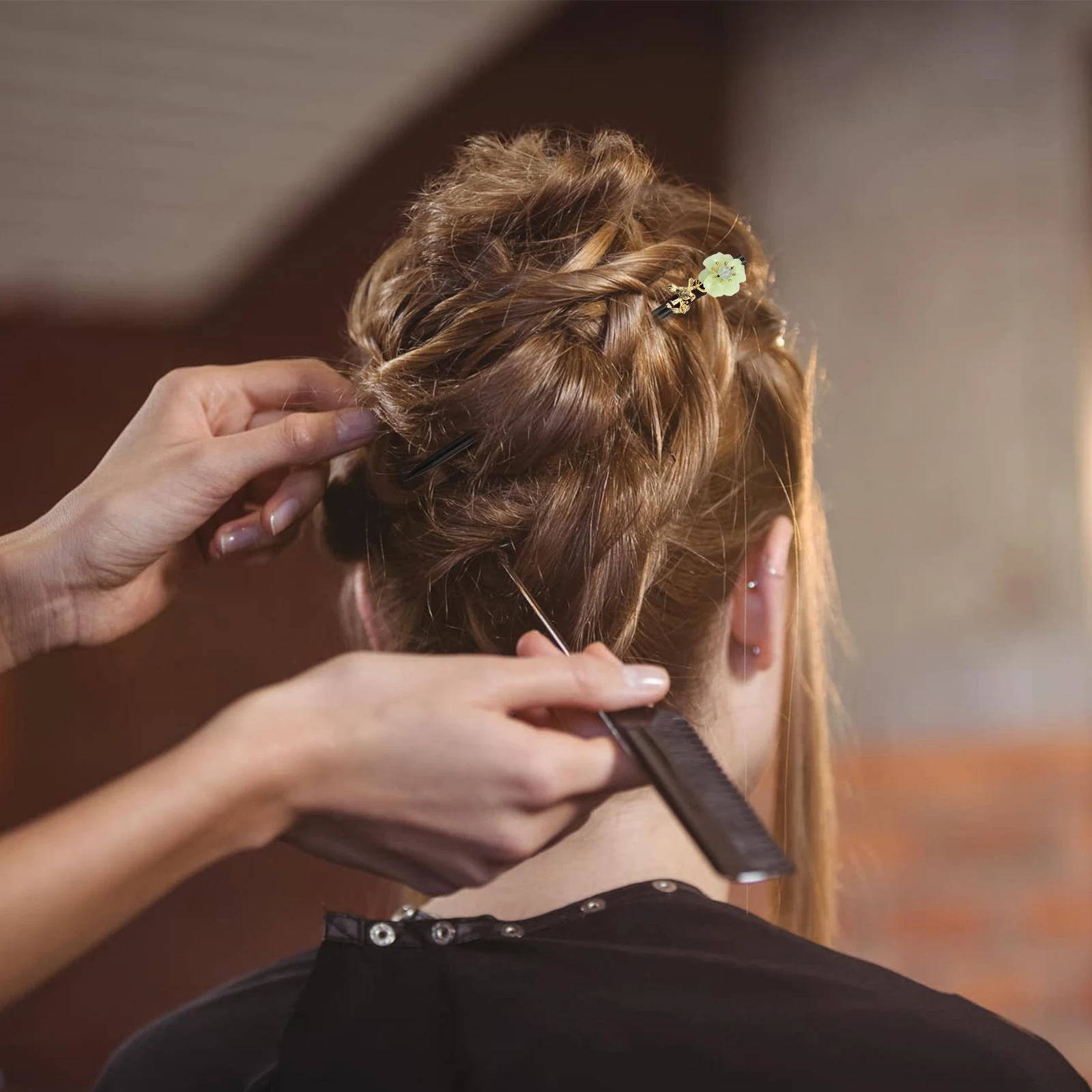 

1pc Wooden Hairpin Black Simple Vintage Design For Women Retro Accessory Flower Pattern Clip Adult Female Hair Clasp Hair