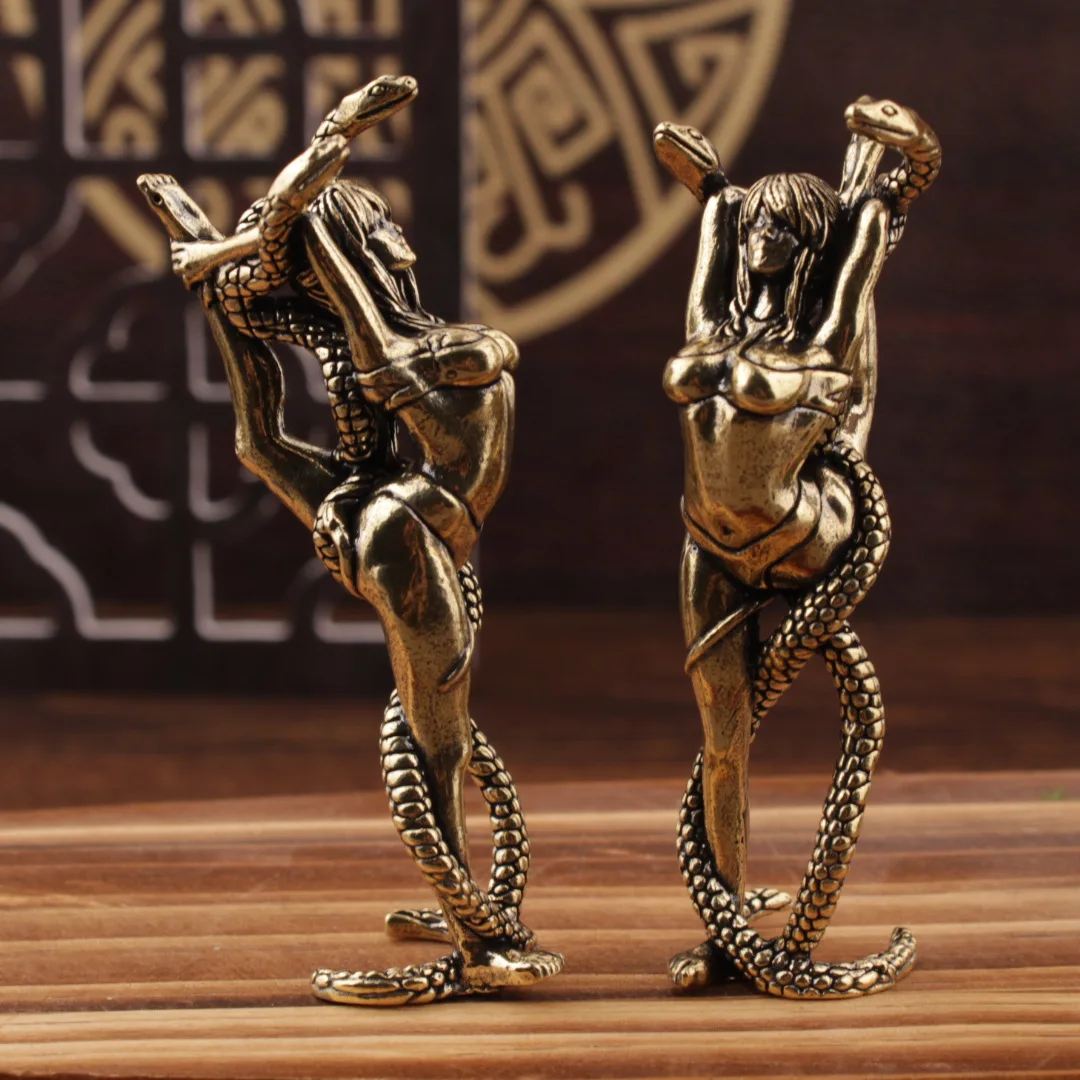 1 piece of creative brass beauty and snake ornaments, furniture, living room desk, tea pet, brass crafts, copper sculpture