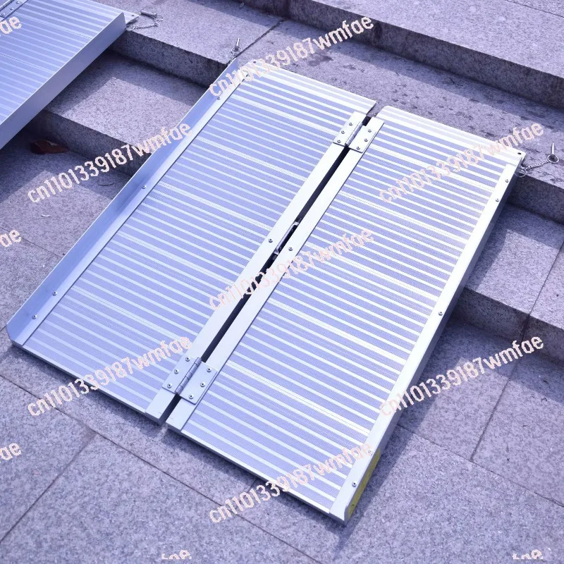 Portable Aluminum Folding Ramp, 600Lbs Capacity
