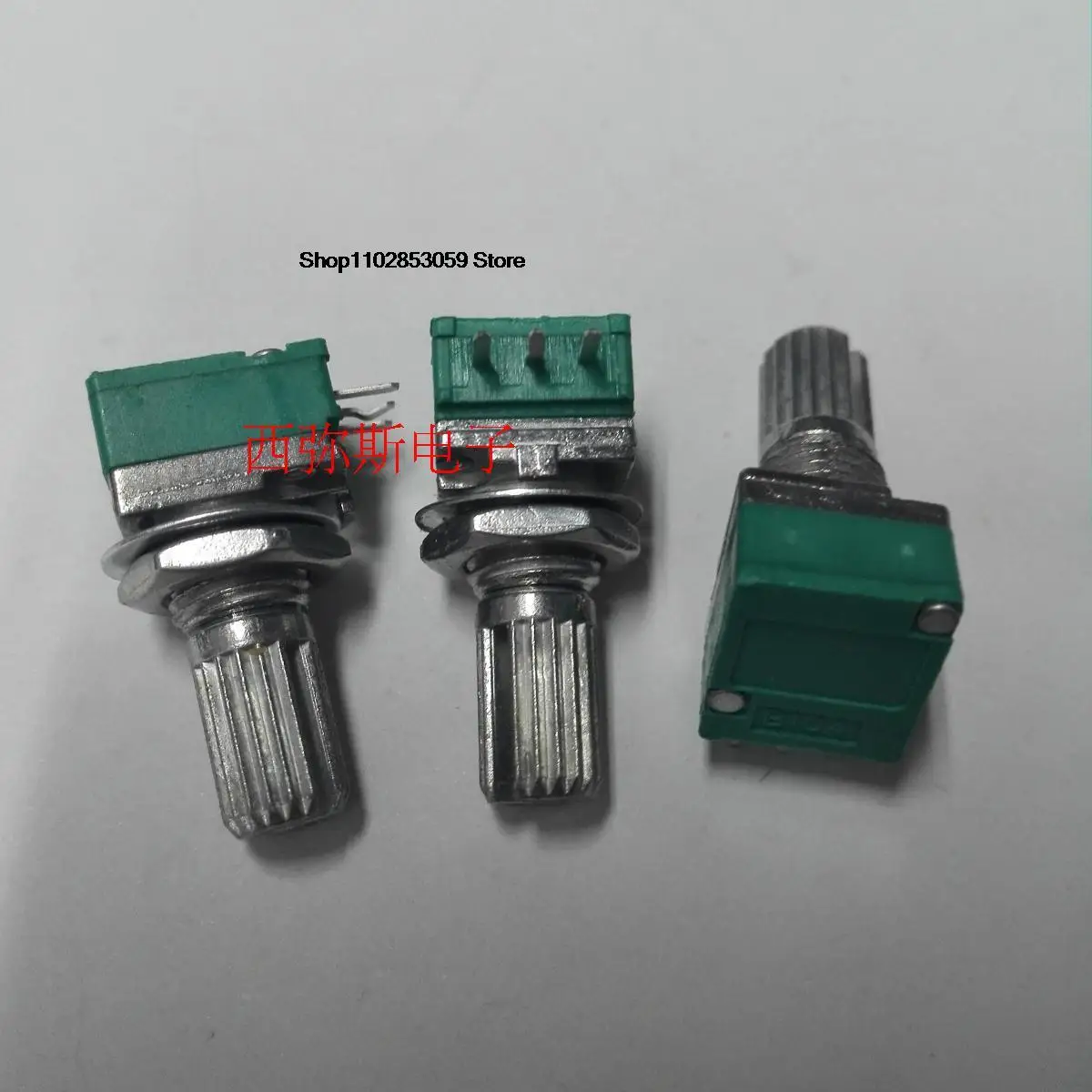 5pcs   High quality RV09 single sealed precision potentiometer B5K 15 spindle RV097 in stock