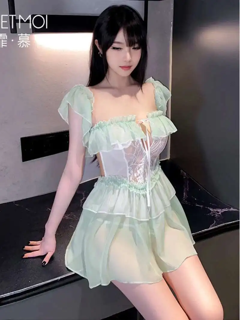 

Girl Bare Sweet Butt Perspective Lace Shoulder Overdressing Sleeping Sexy Underwear Pure Desire Dress Elegant Cute Charming 1M92