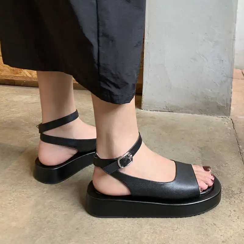 Krazing Pot New Cow Leather Peep Toe Thick Bottom Solid Summer Shoes Leisure Fashion Comfortable Buckle Strap Women Sandals L53