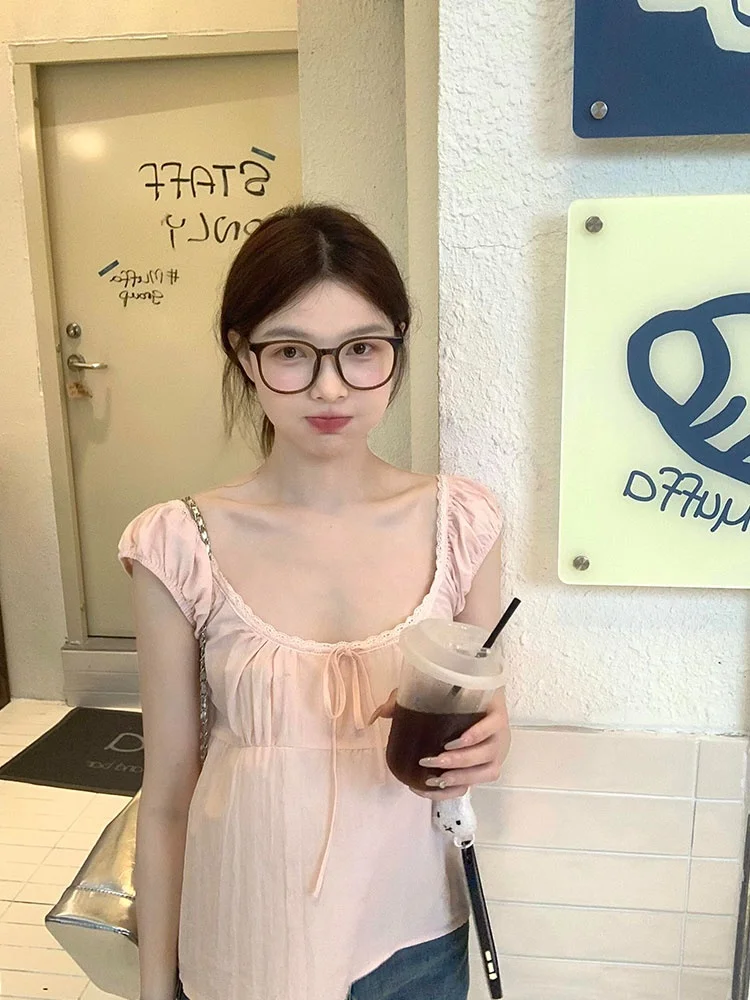 

Ele Lace Trim T-irt Women's ort Sve U-Ne Slimming Waist Design Versatile Faionable Summer Top for Ladies